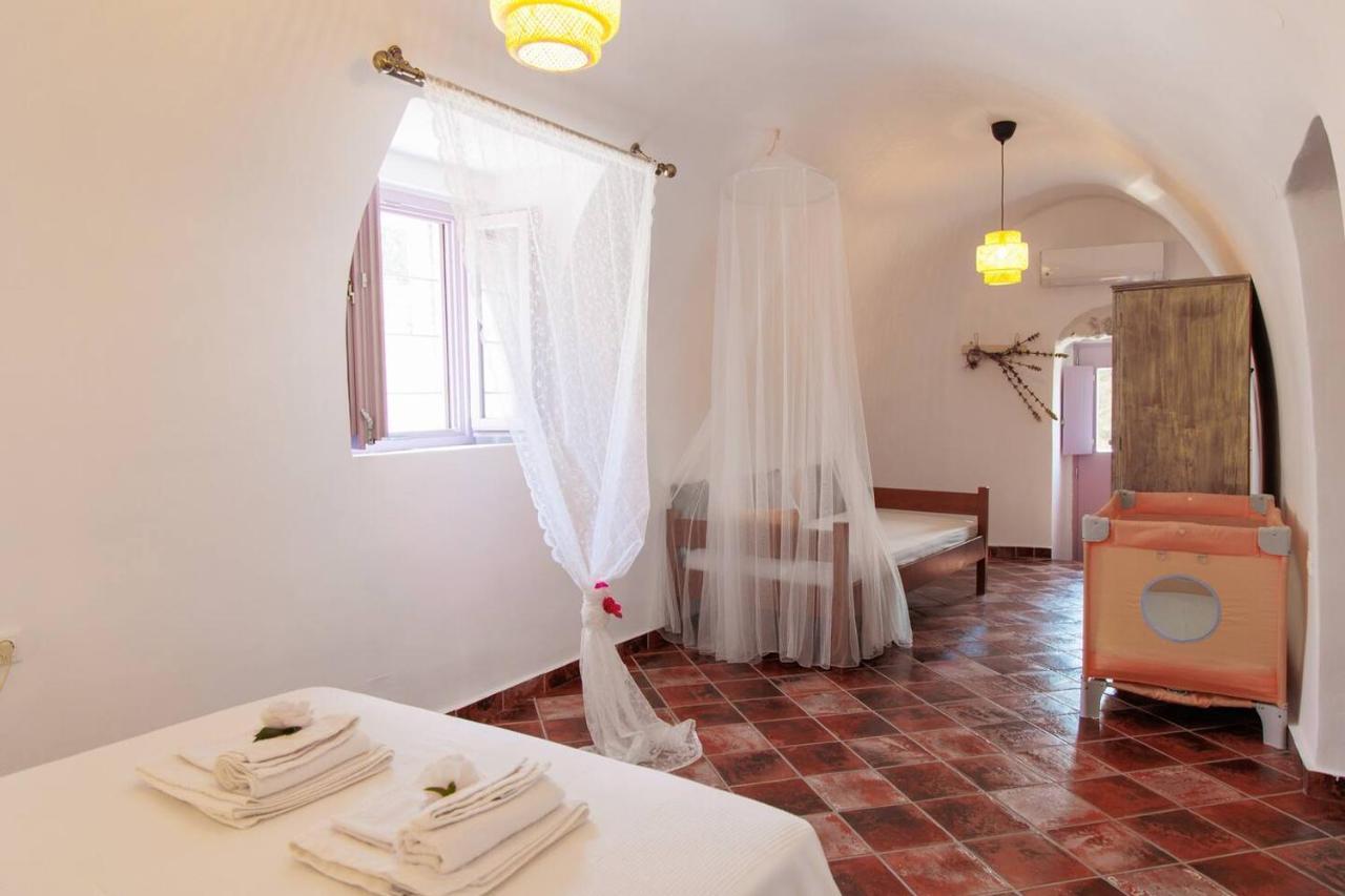 Iliana'S House - Spacious Cave House In The Center Of Areopolis Экстерьер фото